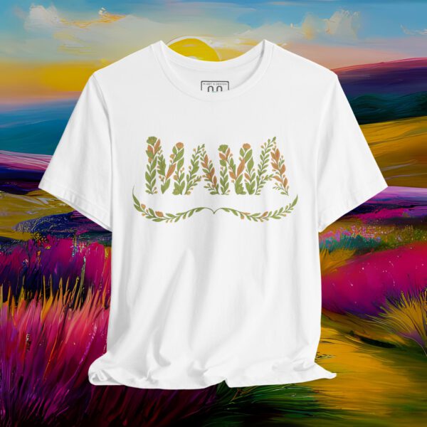 Mama T‑Shirt – Floral Nature Design for Mom | Botanical Gift Idea