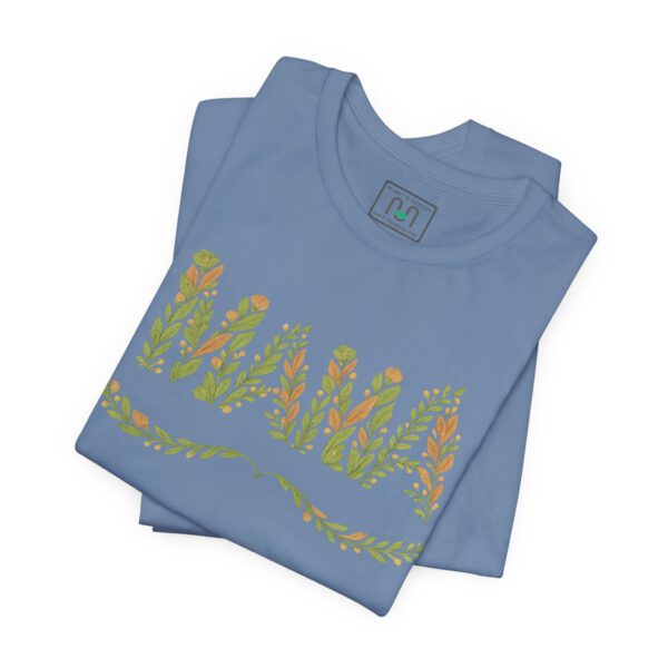 Mama T‑Shirt – Floral Nature Design for Mom | Botanical Gift Idea